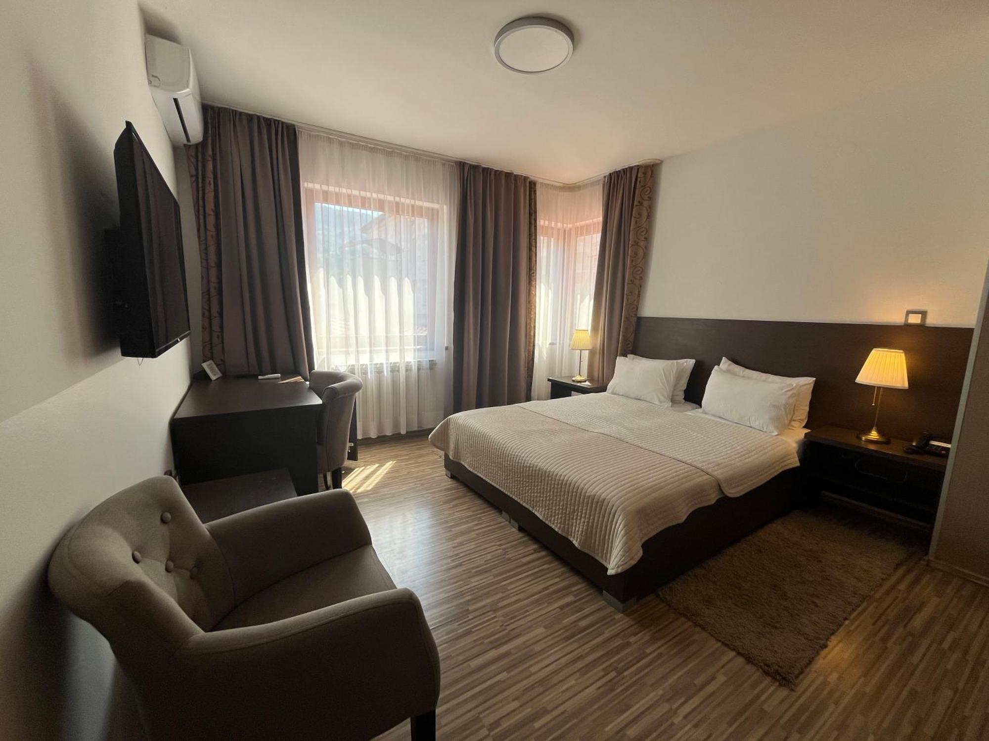 Hotel Divan Sarajevo Bagian luar foto